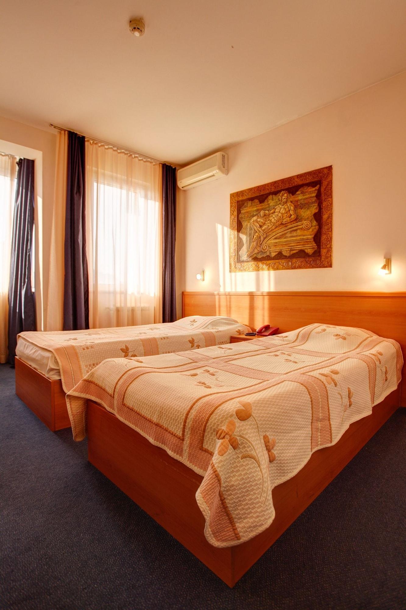 Central Plaza Hotel Sofia Exterior photo