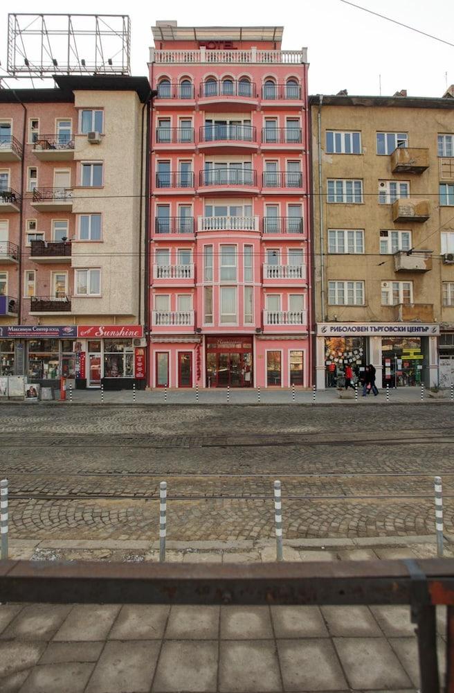Central Plaza Hotel Sofia Exterior photo