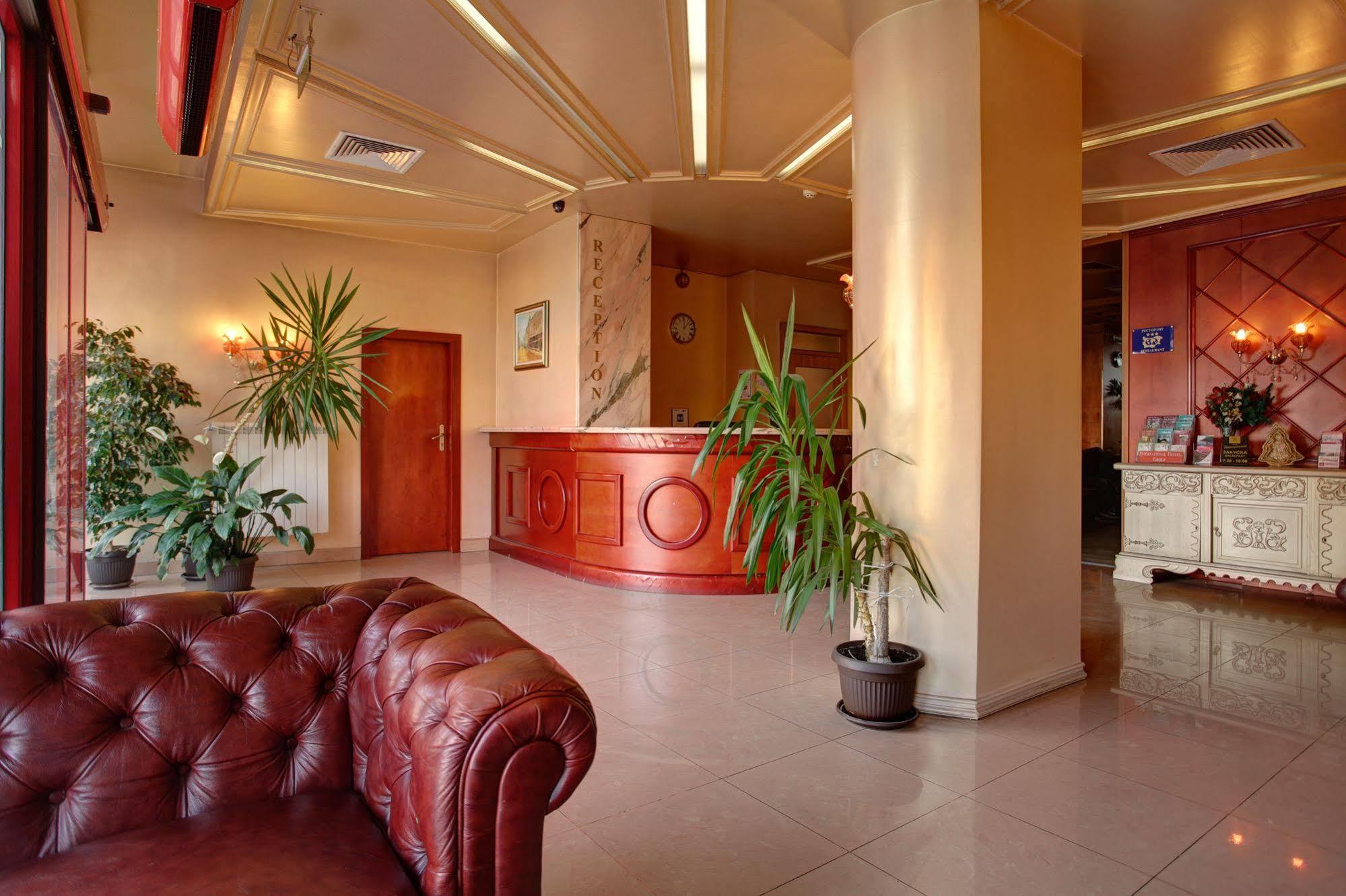Central Plaza Hotel Sofia Exterior photo