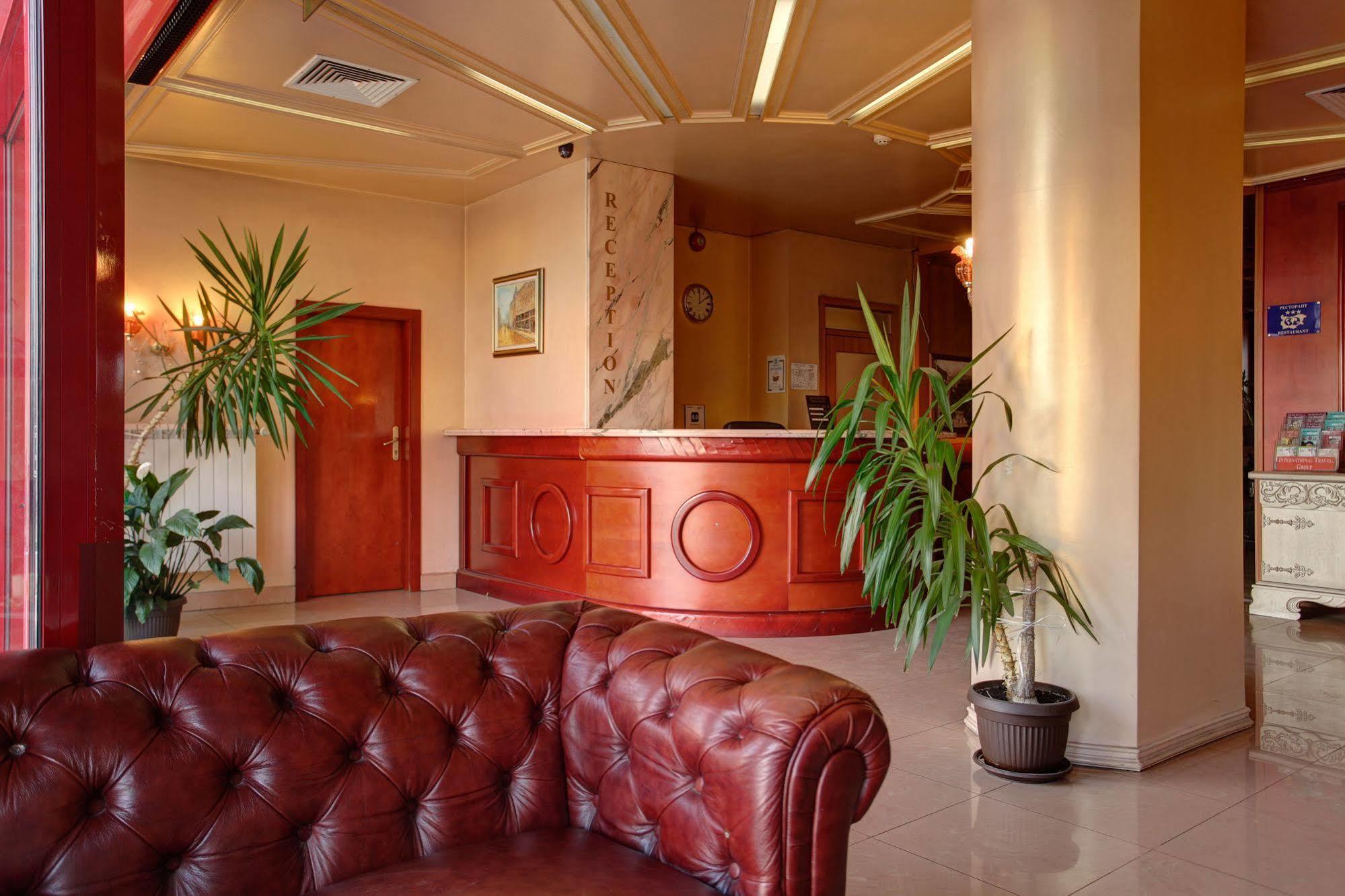 Central Plaza Hotel Sofia Exterior photo